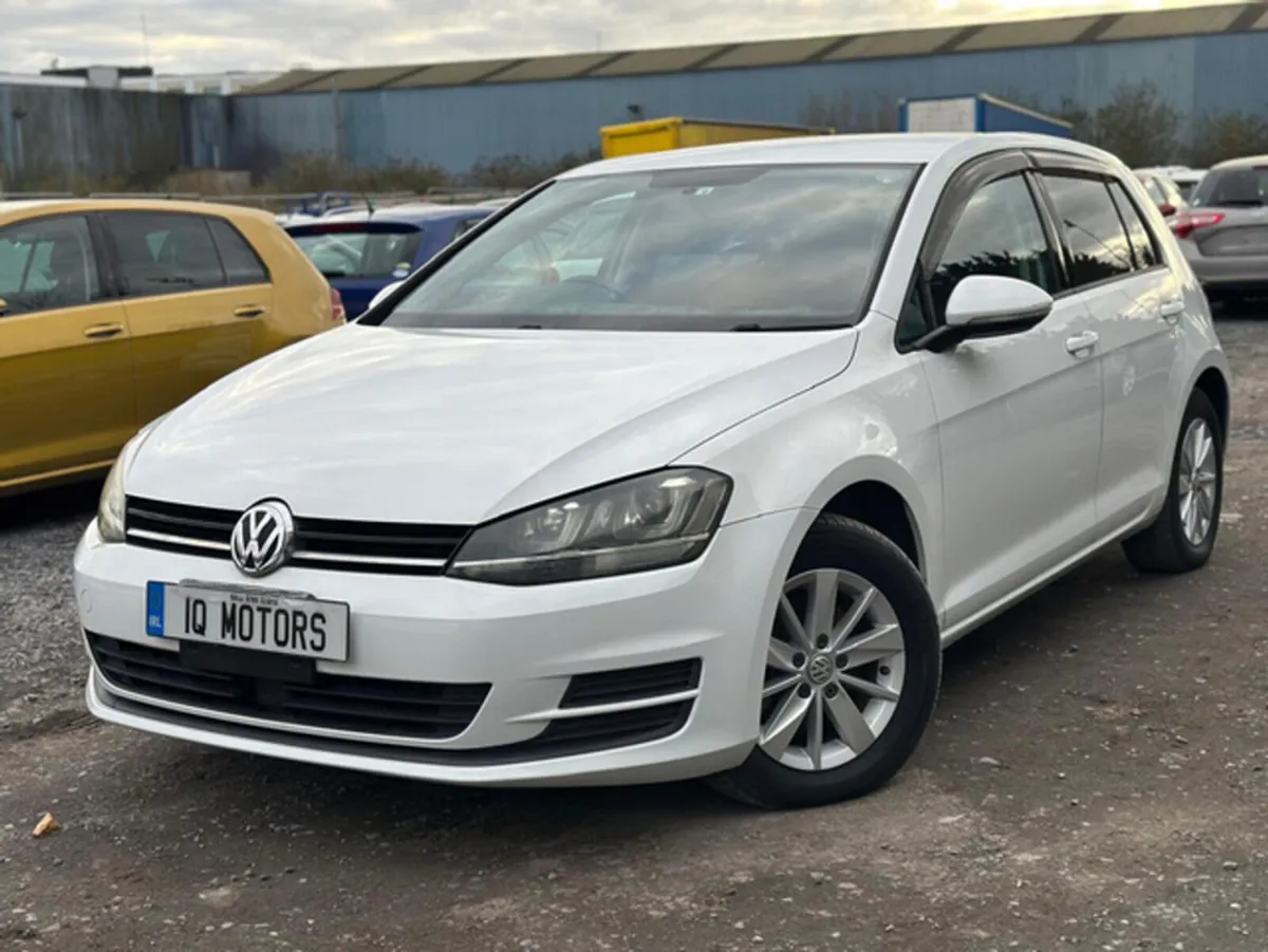 Volkswagen Golf 1.2L TSI Bluemotion Petrol Automat - Image 2