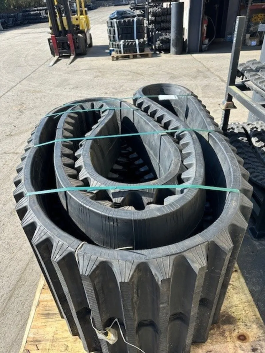 Crawler Dumper Tracks At @ Undercarriage Ireland - Image 3