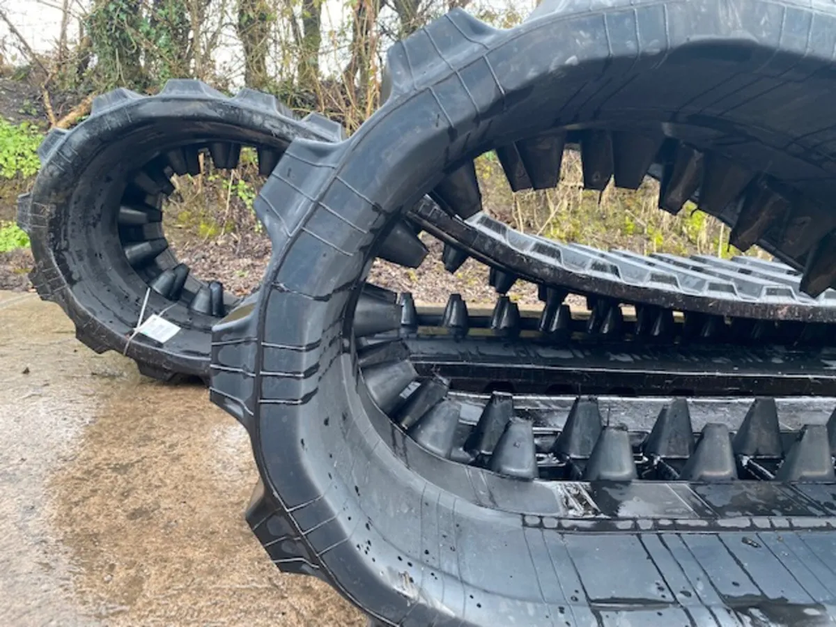 Crawler Dumper Tracks At @ Undercarriage Ireland - Image 4