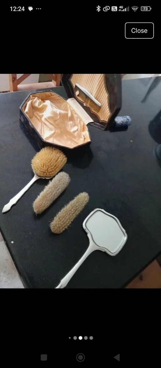 Antique silver vanity set - Image 2