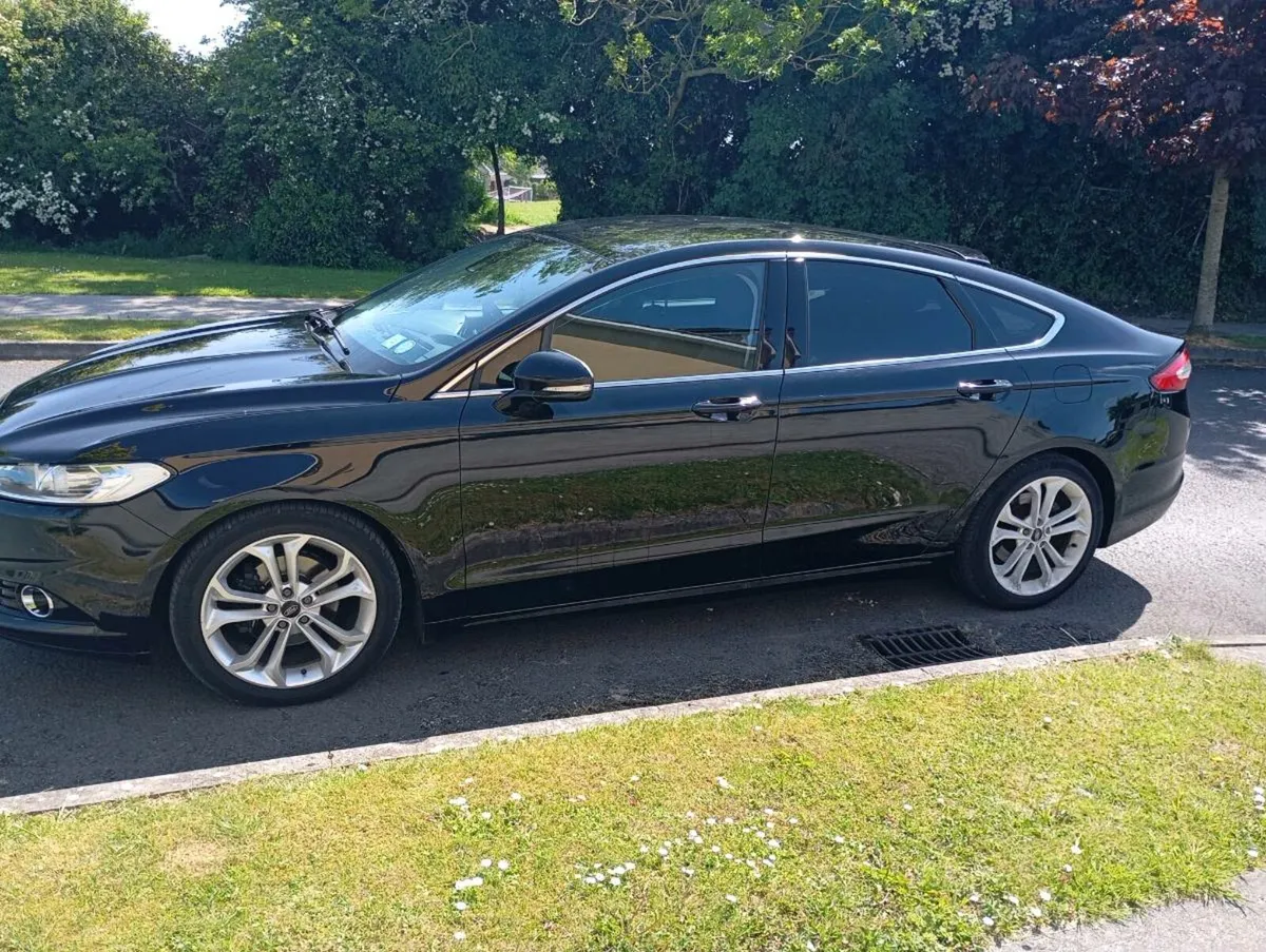 Ford Mondeo titanium 161take van as trade in - Image 3