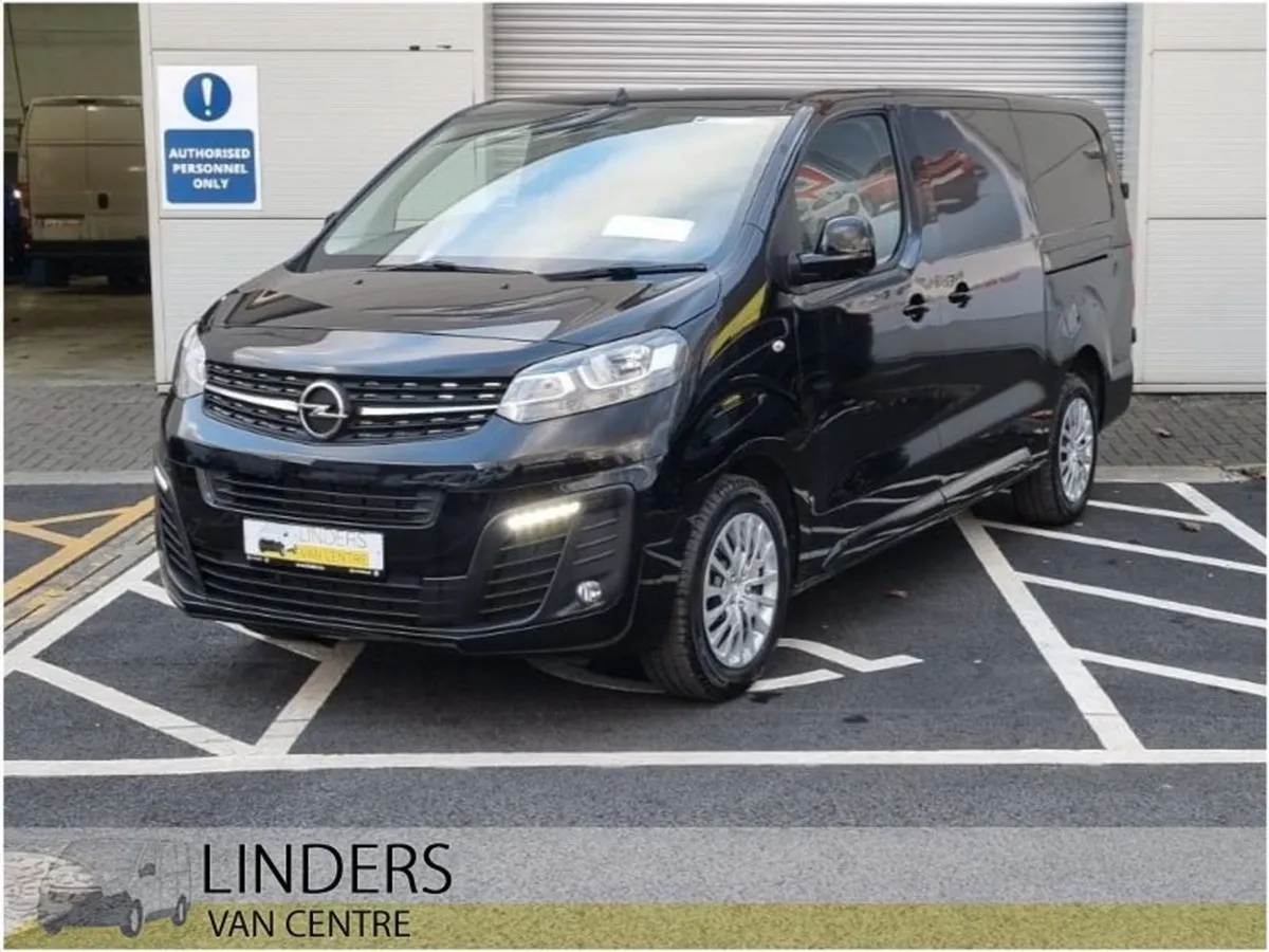 Opel Vivaro Sportive LWB 251 PRE REG - Image 2
