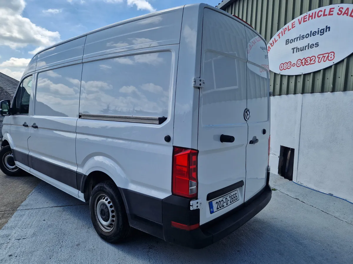 VOLKSWAGGON CRAFTER - Image 4