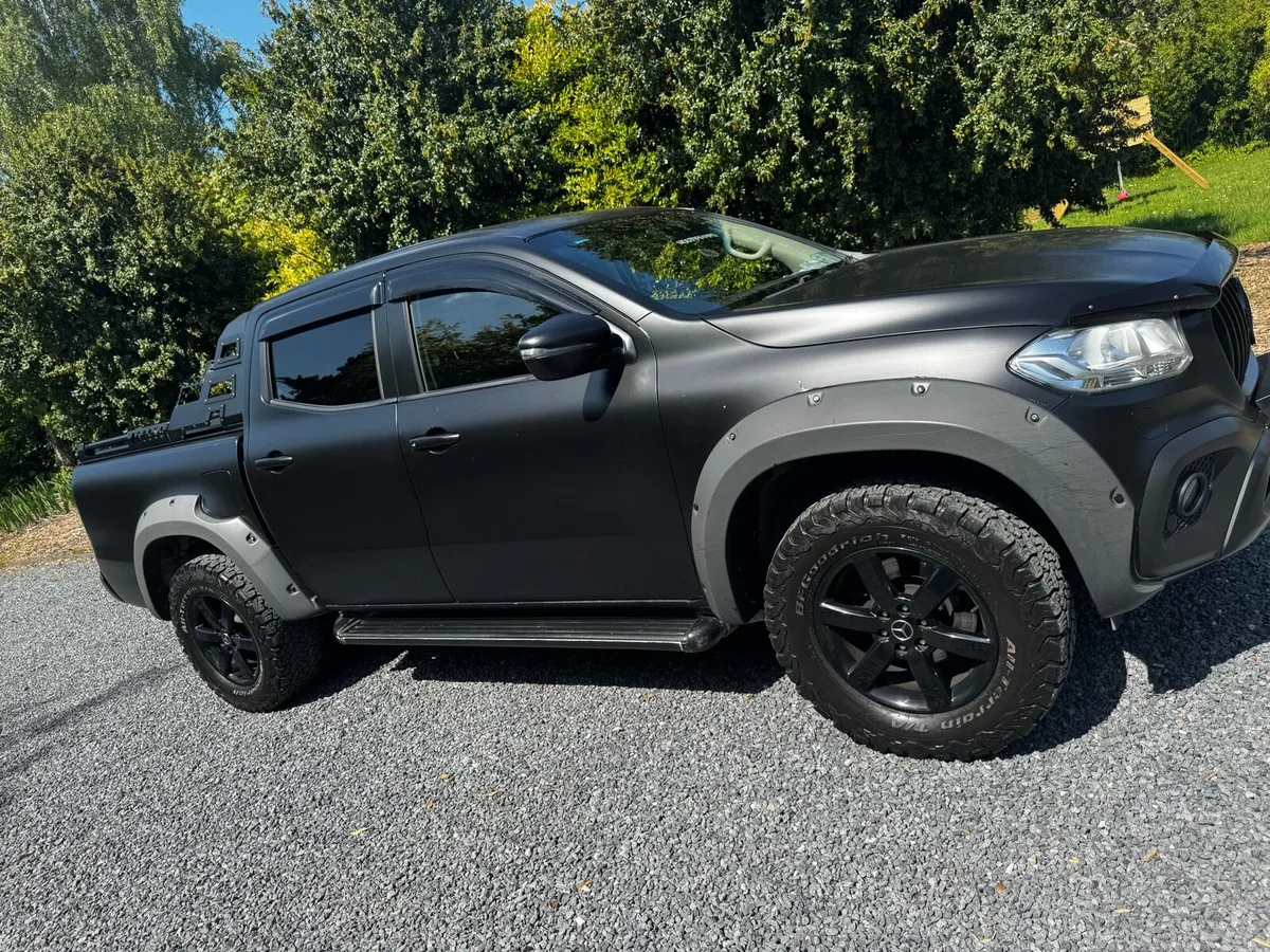 Mercedes-Benz  X-Class 2020 - Image 2