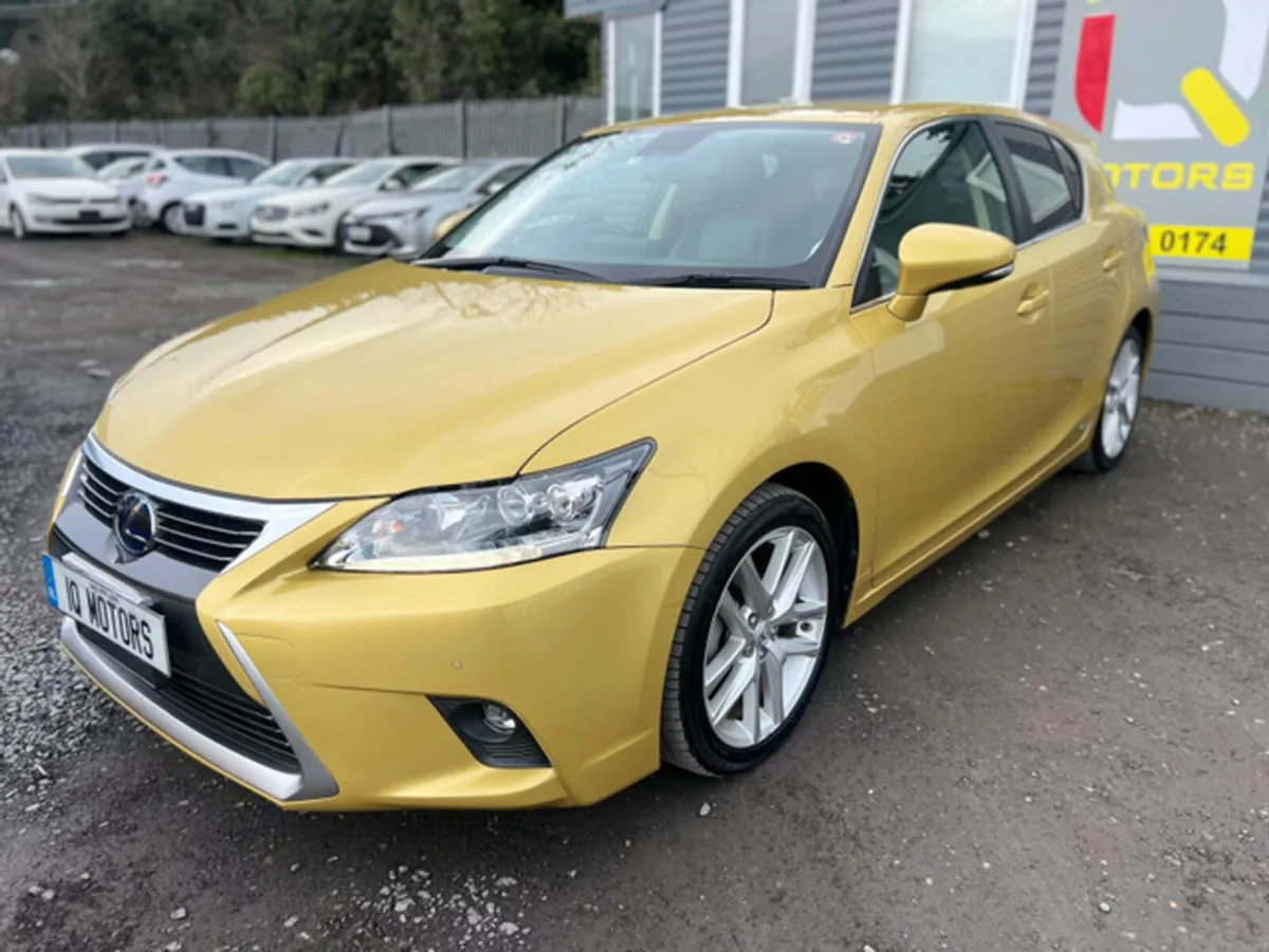 Lexus CT 1.8L Petrol-Hybrid Automatic  High spec L - Image 2