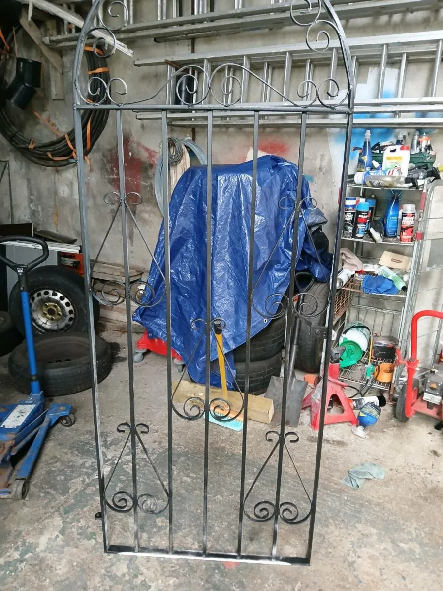 Galvanised steel Garden gate - Image 1