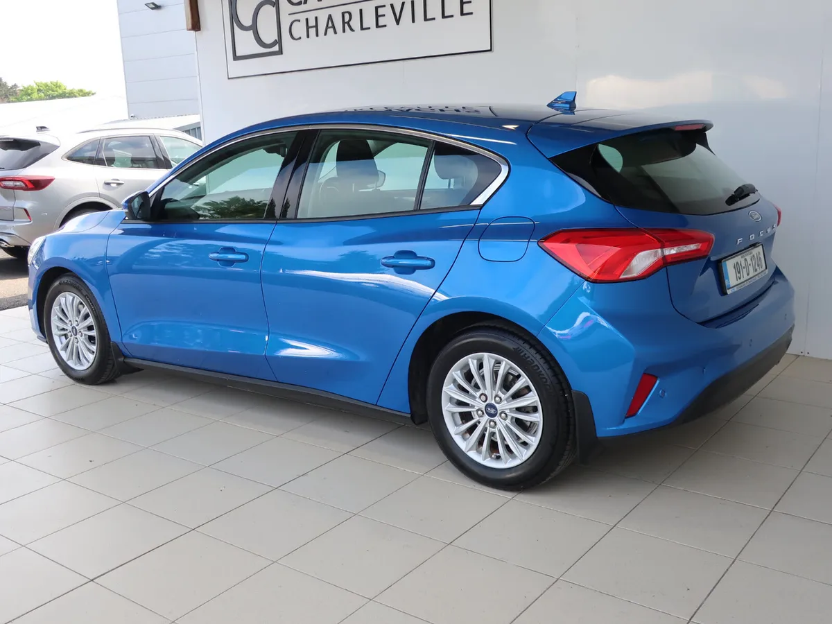 2019 FORD FOCUS TITANIUM 1.0L ECOBOOST 125PS 5DR - Image 3