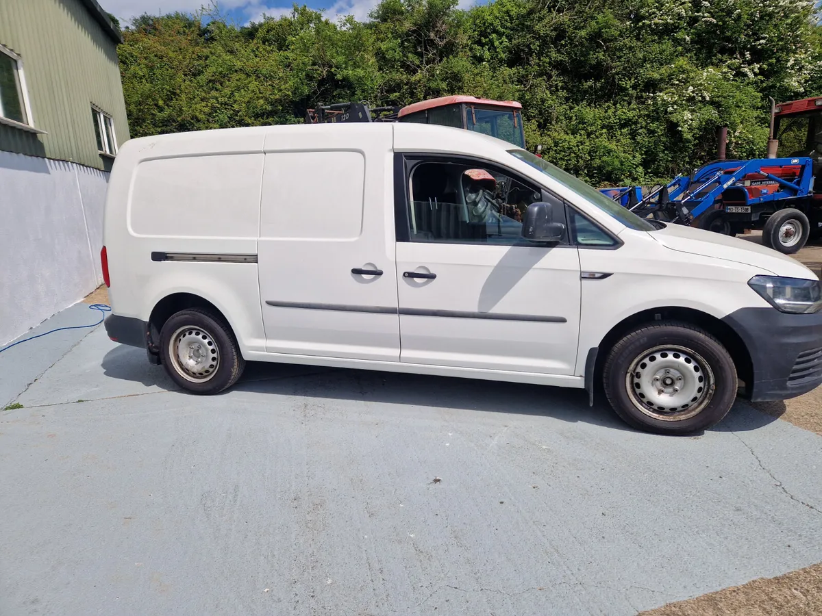 VOLKSWAGGON CADDY 2019 - Image 3