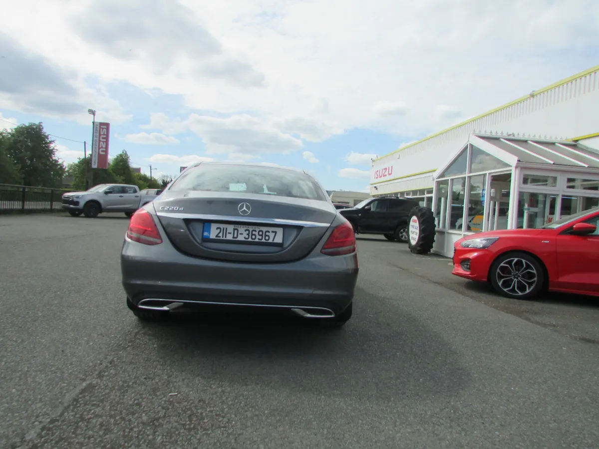 Mercedes-Benz C-Class 2021 2.0TDI - Image 4
