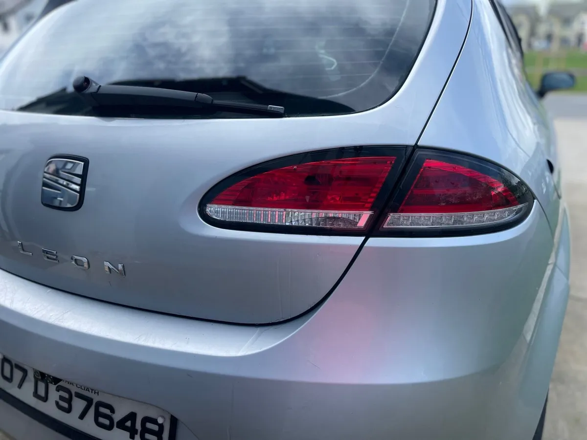 SEAT Leon 2007 - Image 2