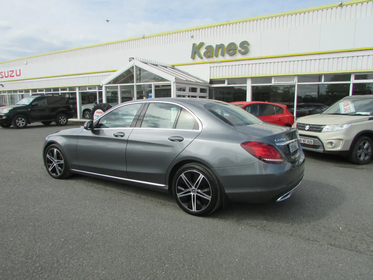 Mercedes-Benz C-Class 2021 2.0TDI - Image 3