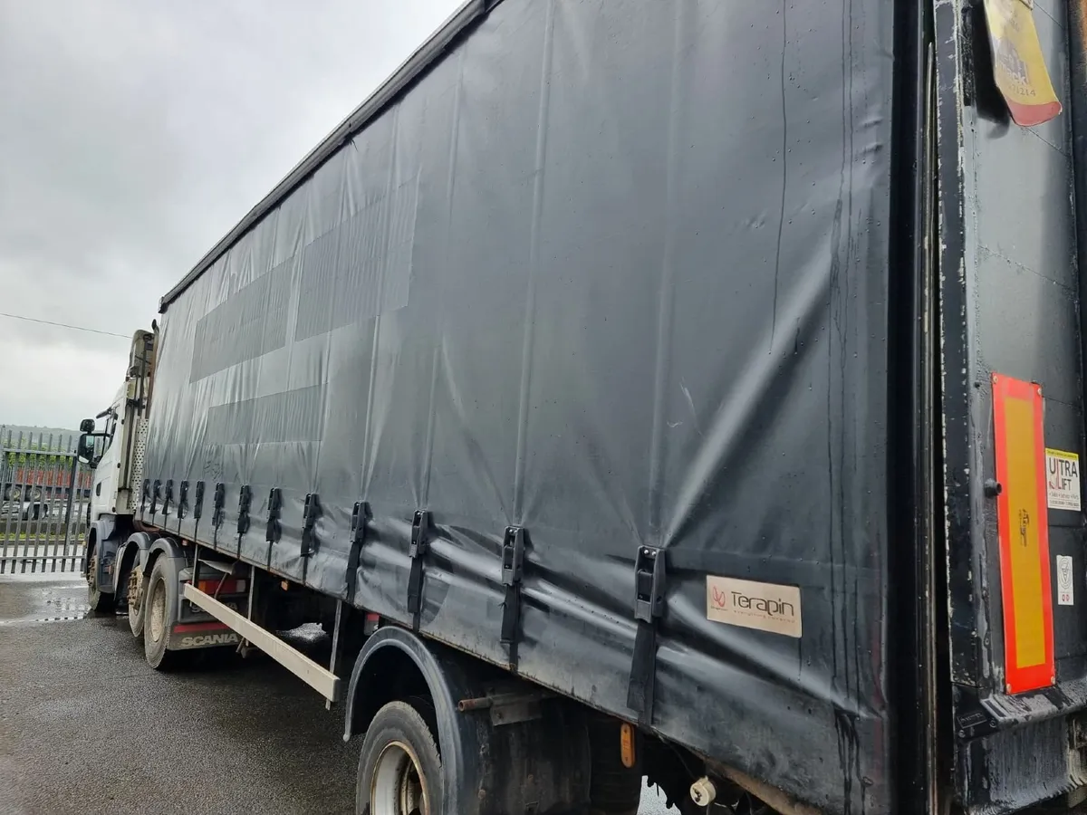Curtain Side Trailer - Image 1