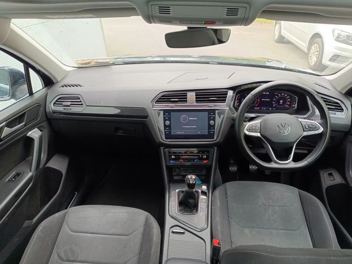 Volkswagen Tiguan 2.0 TDI 150HP Elegance 5dr 1 La - Image 4