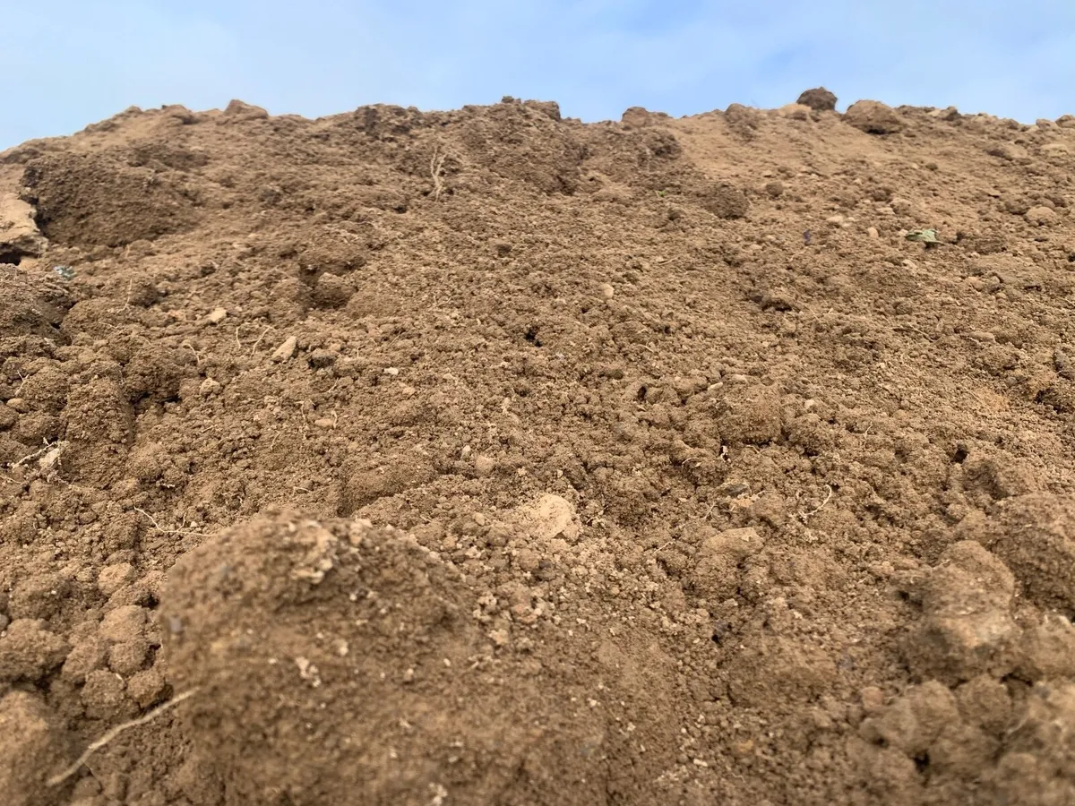 Topsoil - Image 1