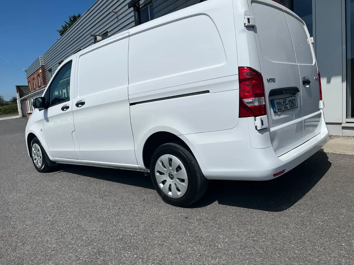 2022 Mercedes-Benz Vito 114 67k kms - Image 4