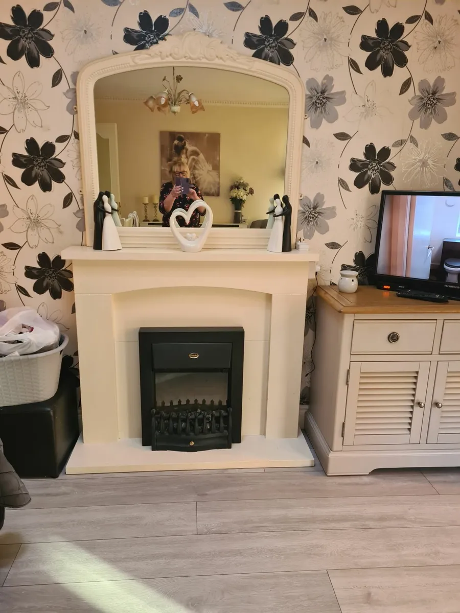 Living room - Image 1