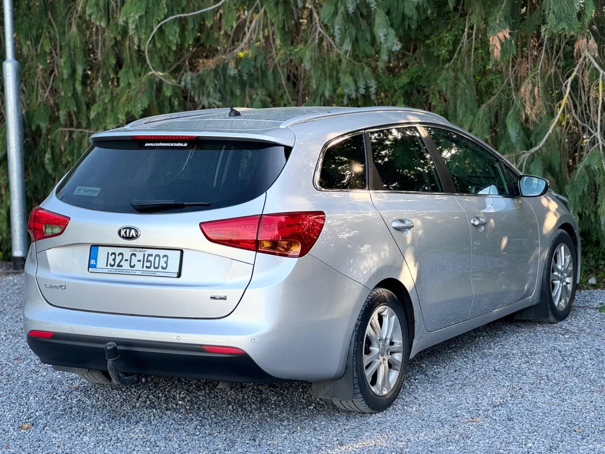 2013 KIA CEED ESTATE FRESH SERVICE - Image 4