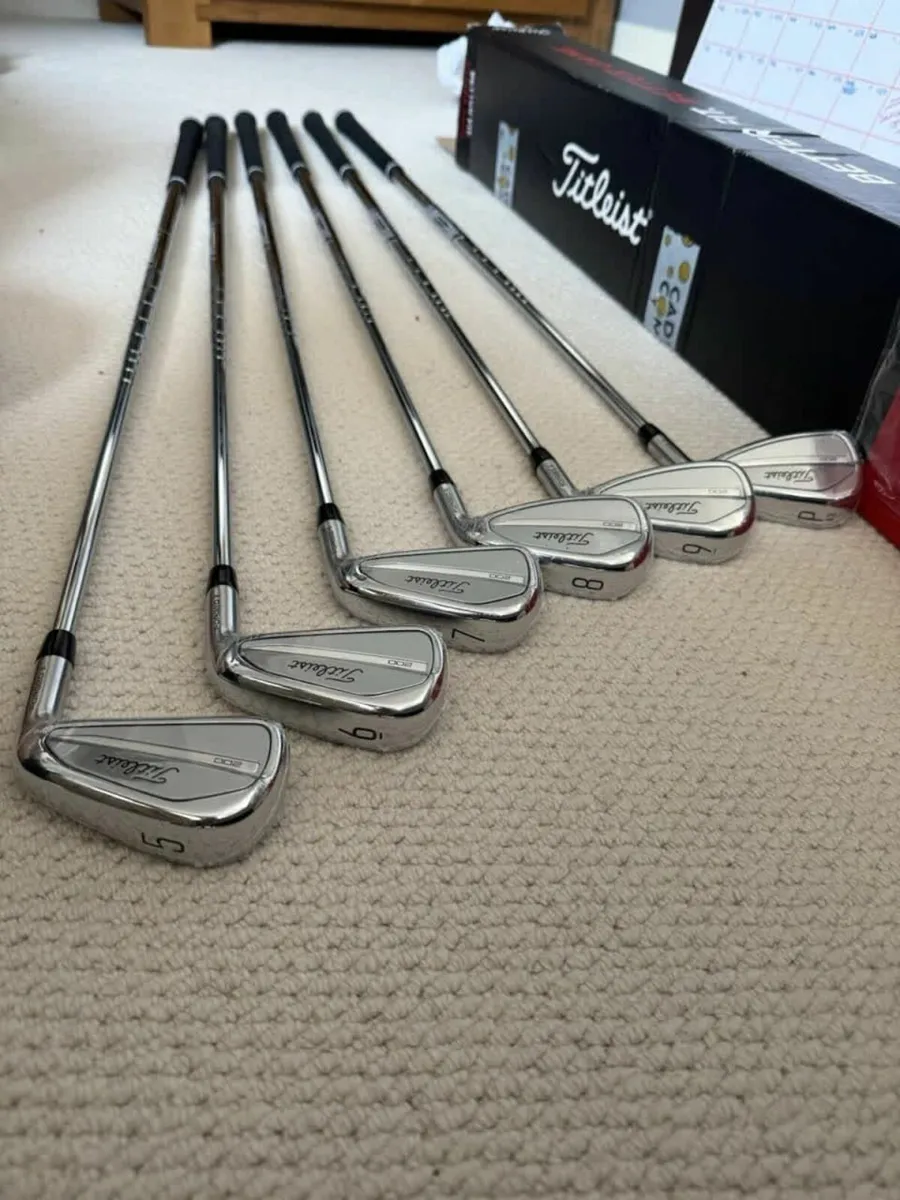 Titleist T200 Iron Set 5-PW, Stiff Flex, RH - Image 2