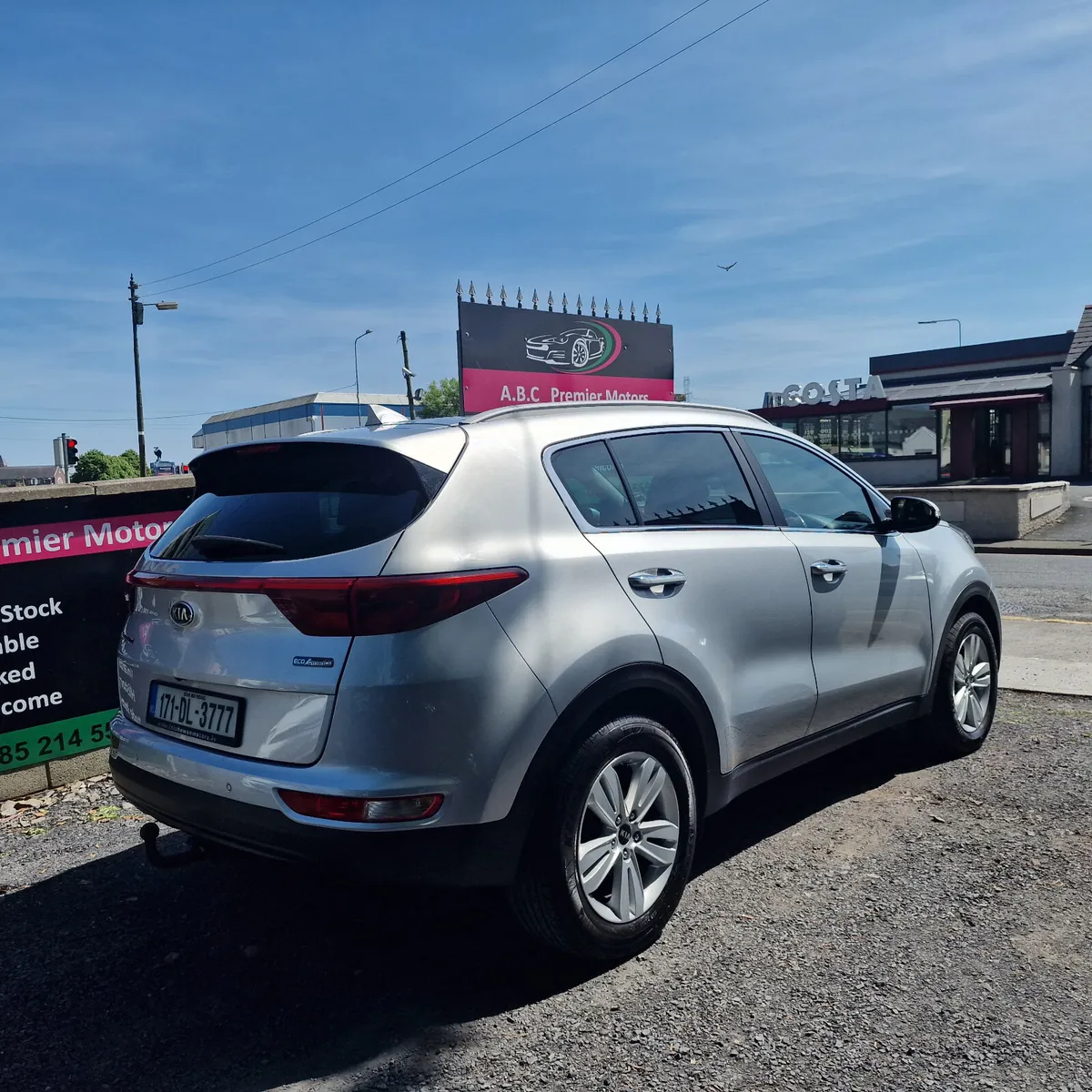 Kia Sportage 2017 Full Service History  1Owner - Image 4
