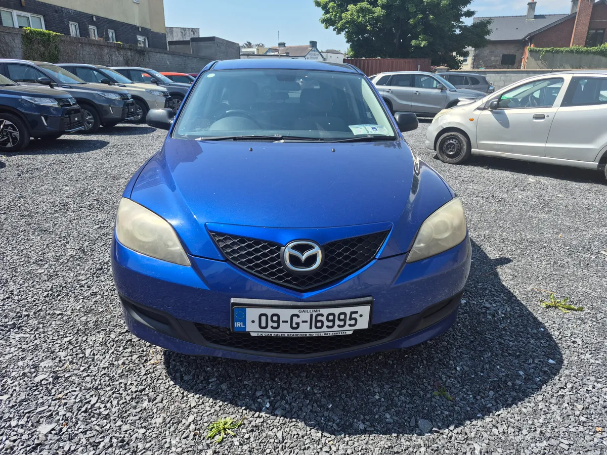 Mazda Mazda3 - Image 2