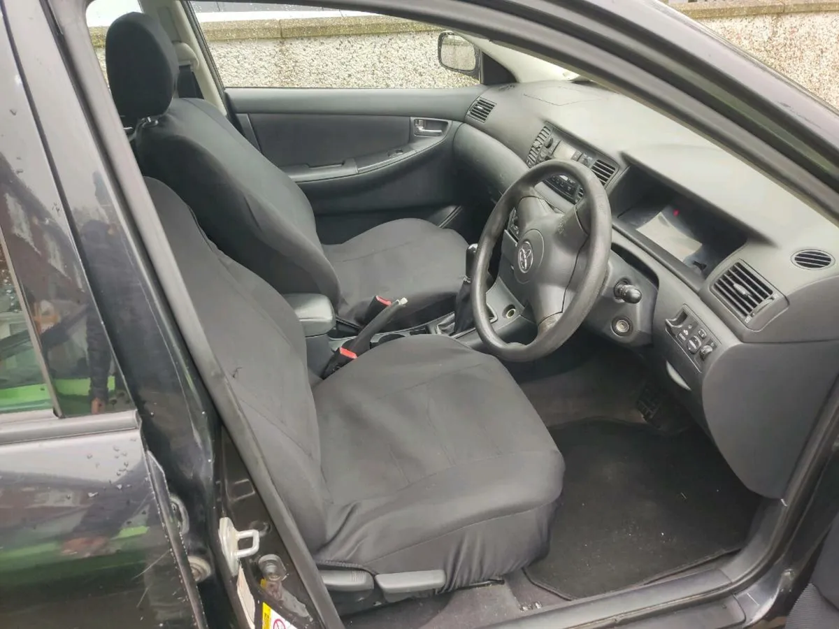 Toyota Corolla 1.4 petrol fresh NCT - Image 2