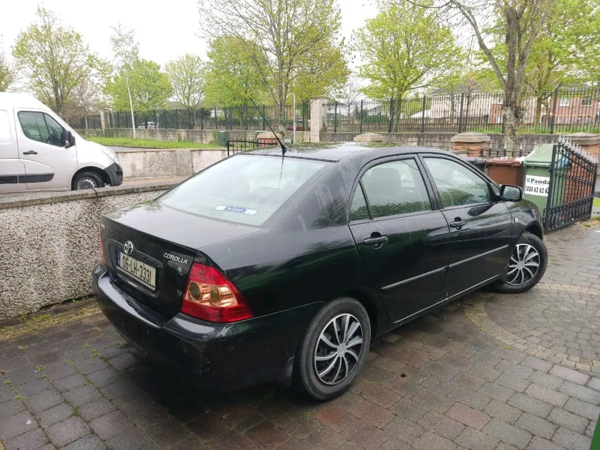 Toyota Corolla 1.4 petrol fresh NCT - Image 4