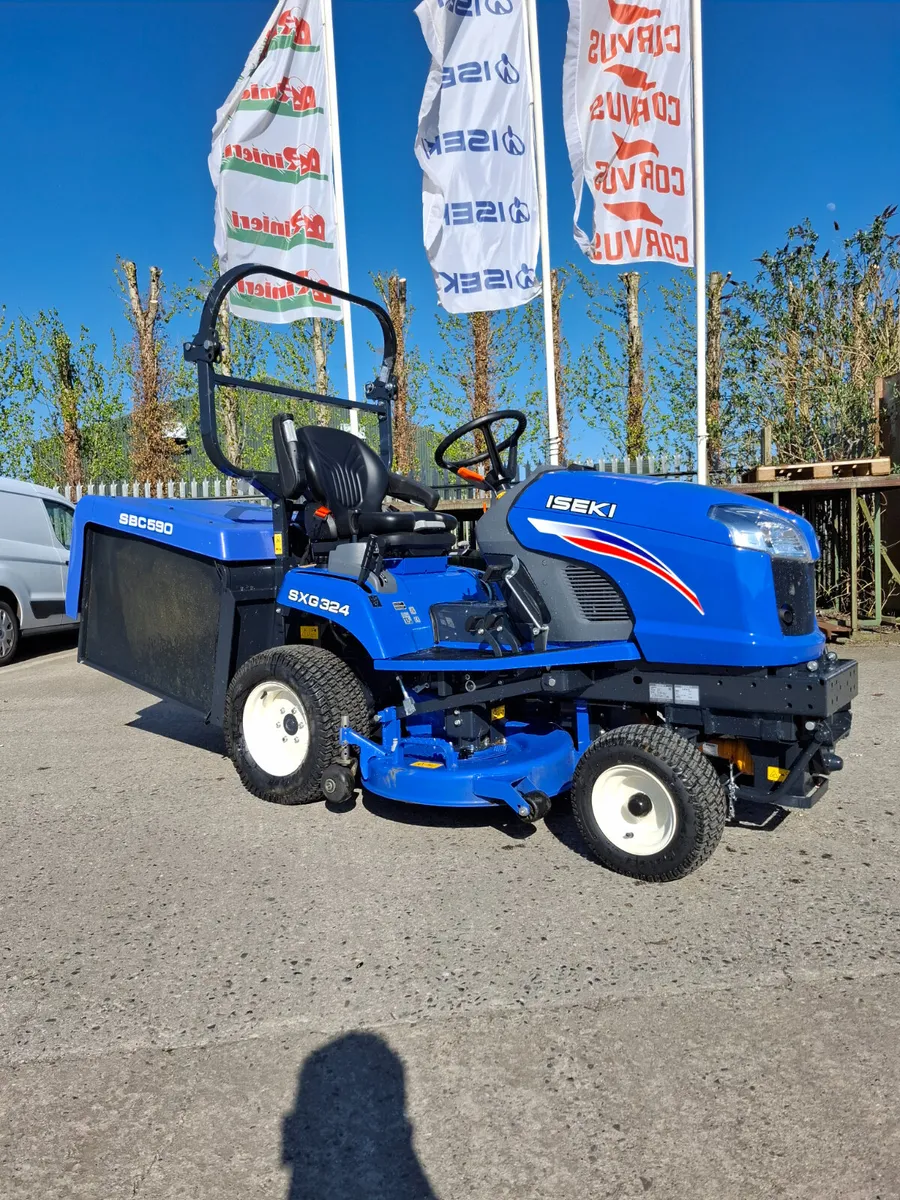 Iseki SXG 324 Mower - Image 1