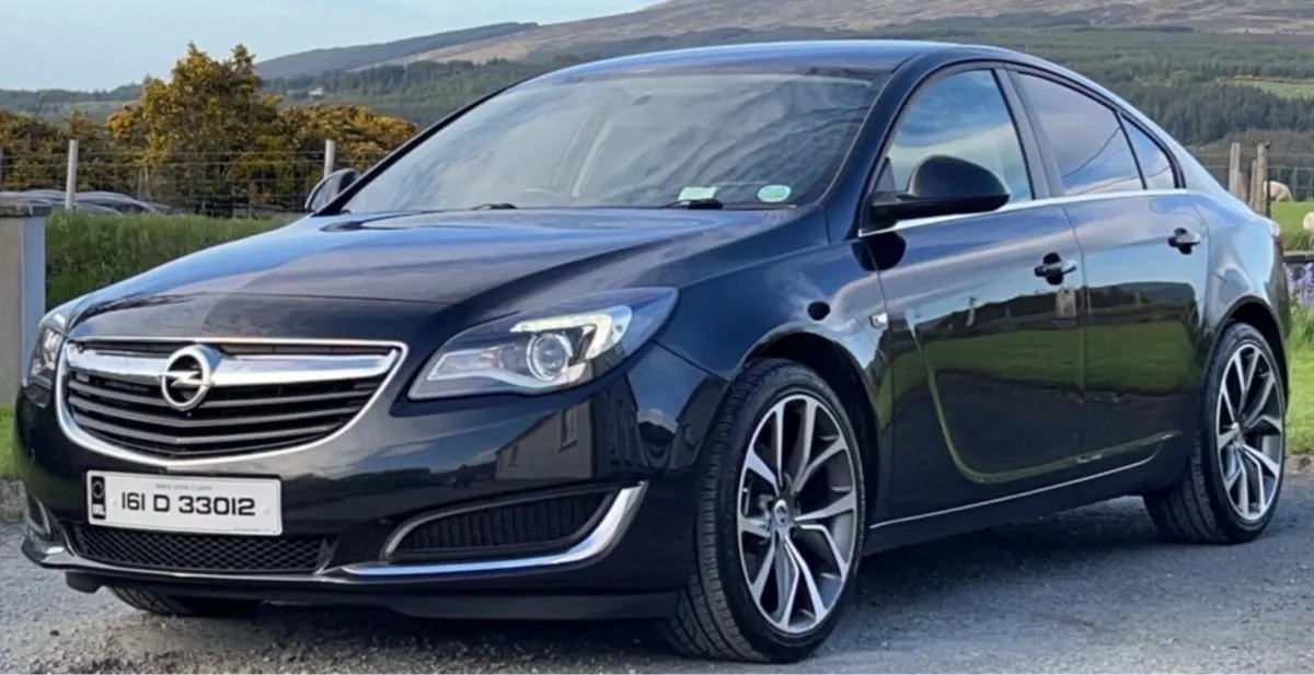 2016 Opel Insignia TAXED AND NCT’D - Image 1