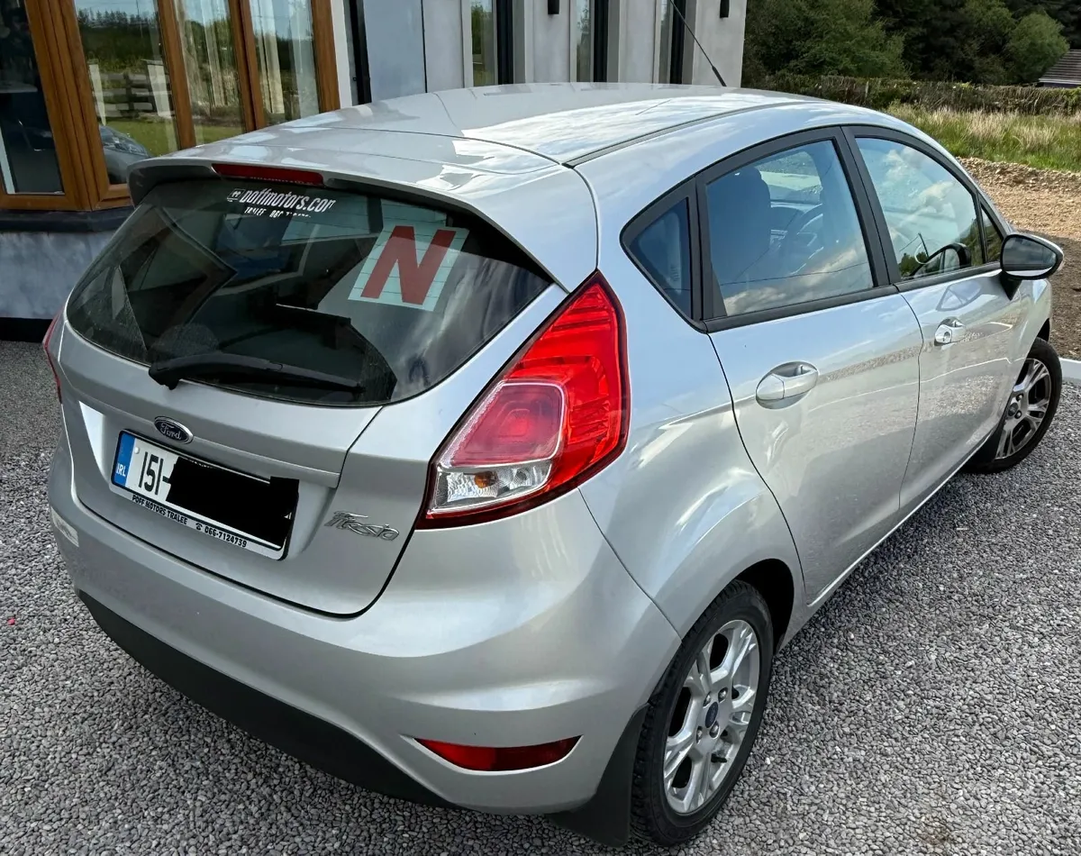 Car - Image 3