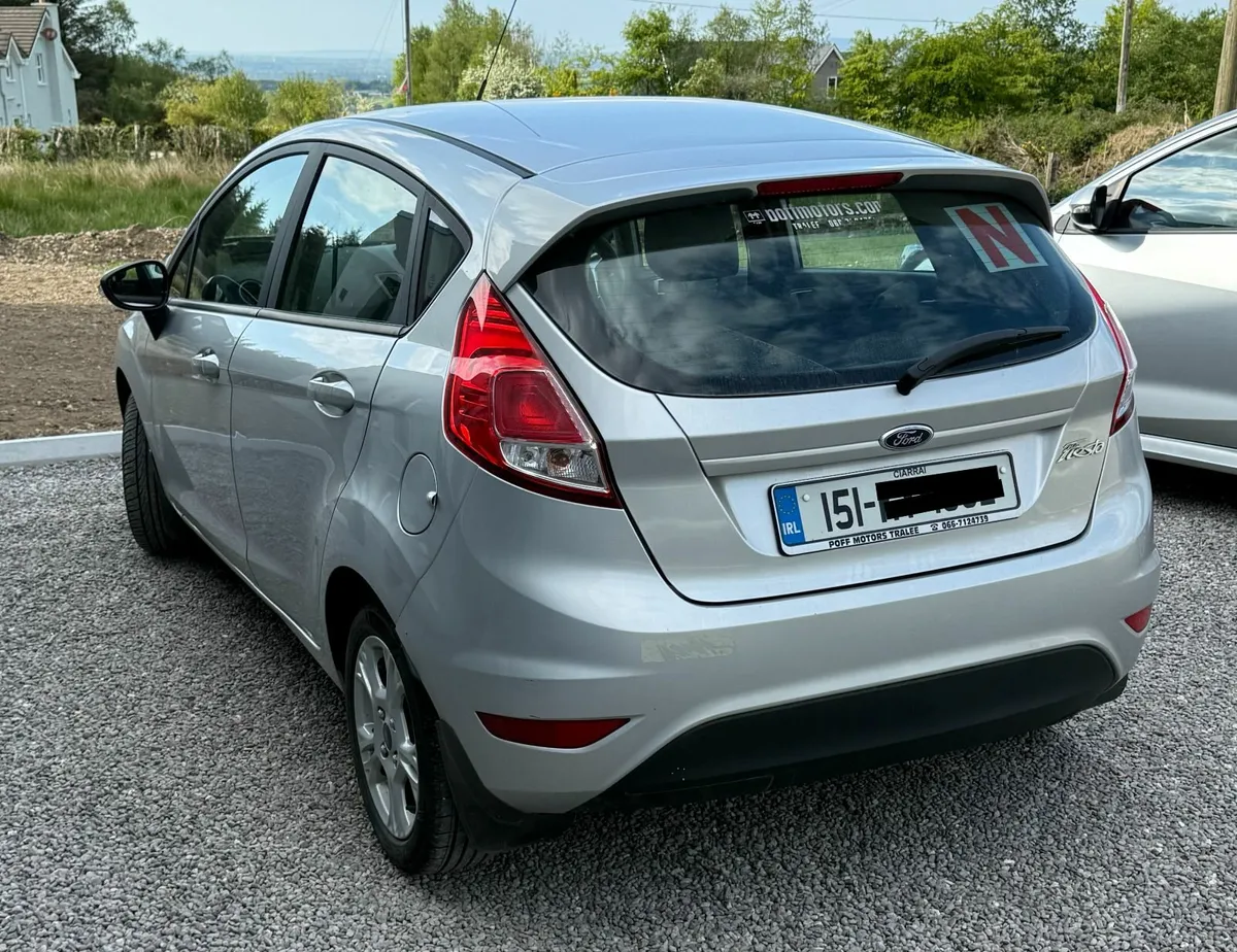 Car - Image 4