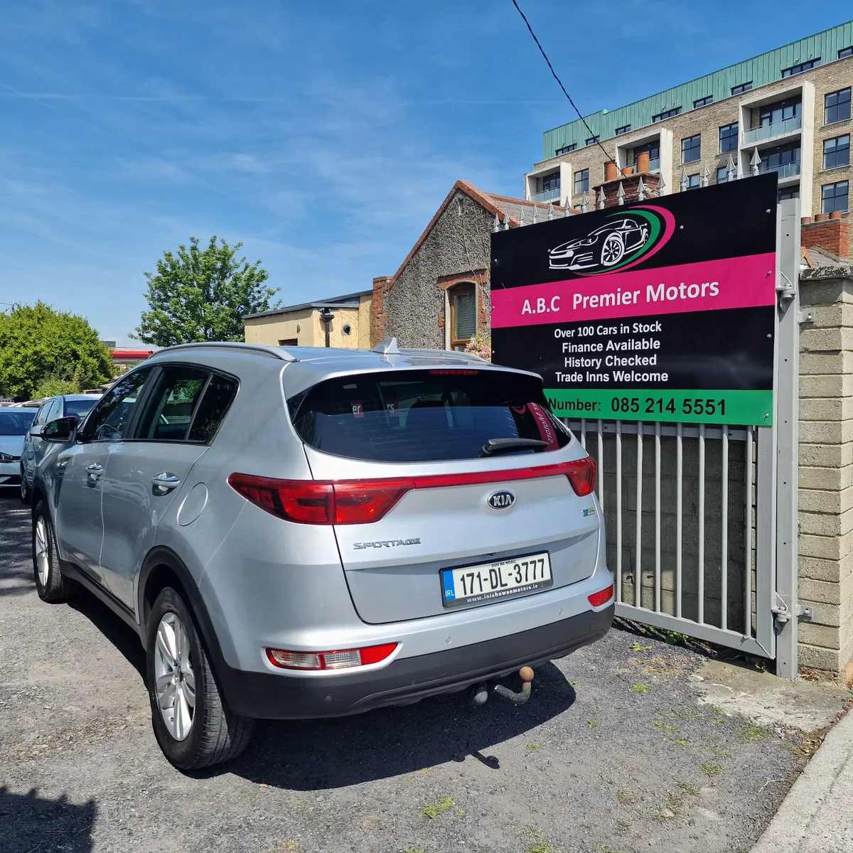 Kia Sportage 2017 Full Service History  1Owner - Image 3
