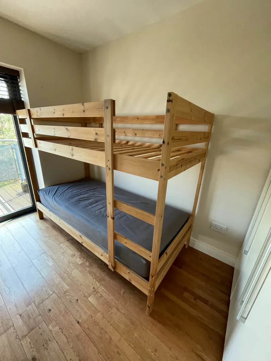 Bunk bed frame with 2Nr. single mattresses - Image 2