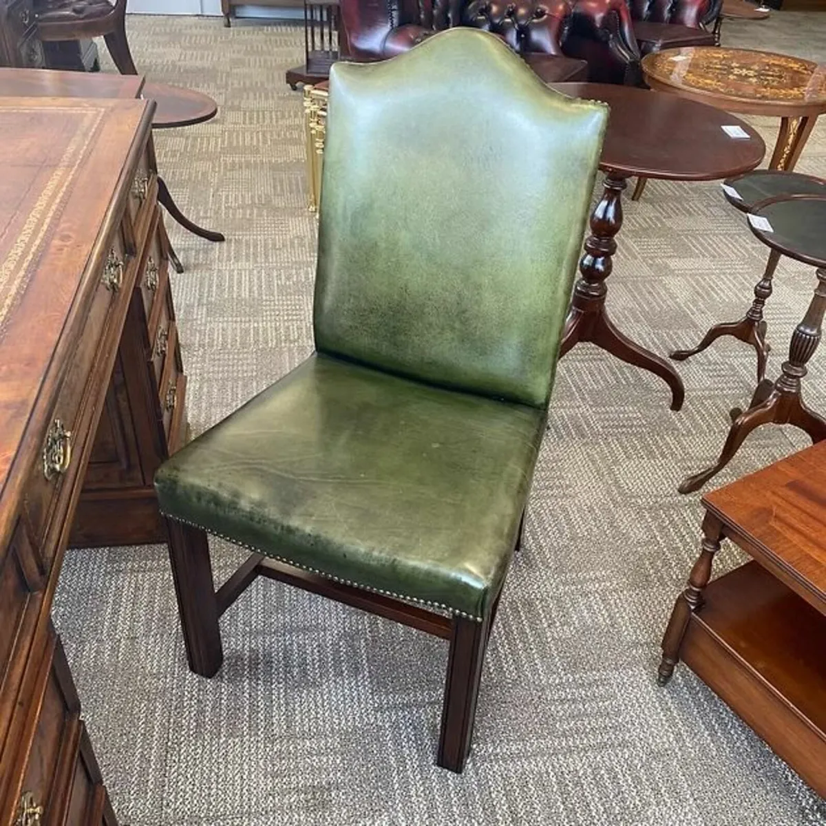 Stunning green leather high back occasional chair - Image 1