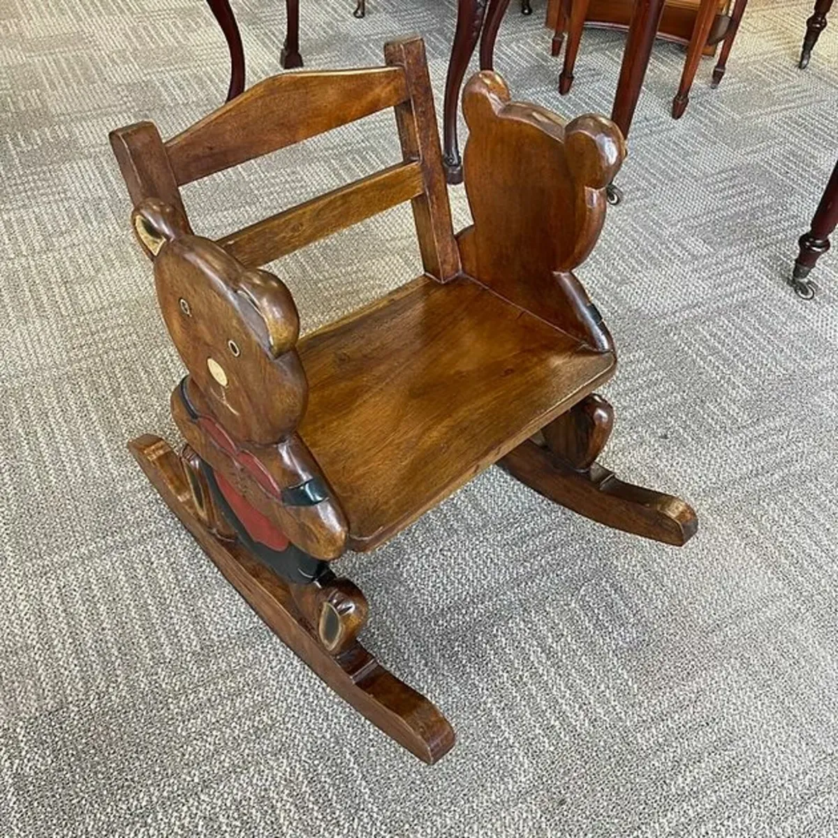 Beautiful childrens teddy bear rocking chair - Image 1