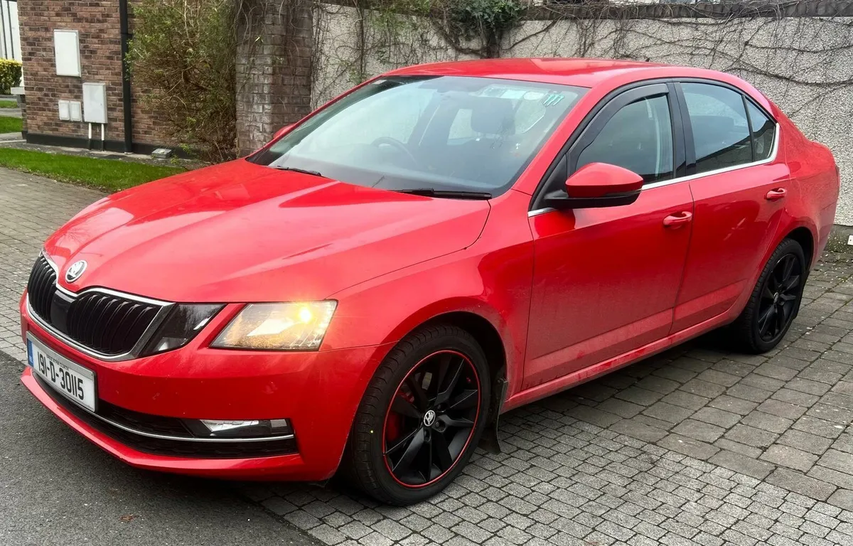 Skoda octavia 2019 automatic Fresh nct - Image 2