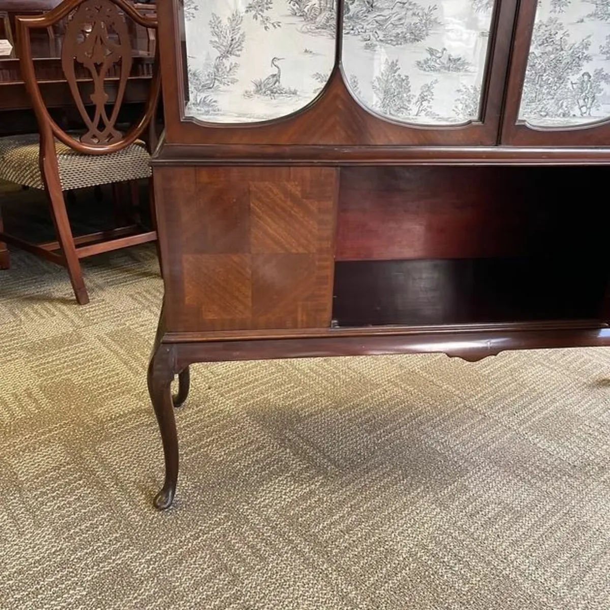 Fabulous Edwardian mahogany display cabinet with p - Image 2