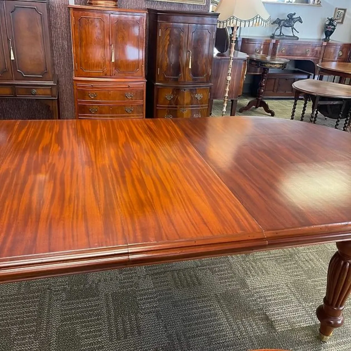Beautiful mahogany d-end dining extendable table - Image 3