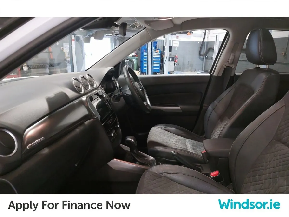 Suzuki Vitara 1.5 Full Hybrid SZ5 Allgrip AGS - Image 3