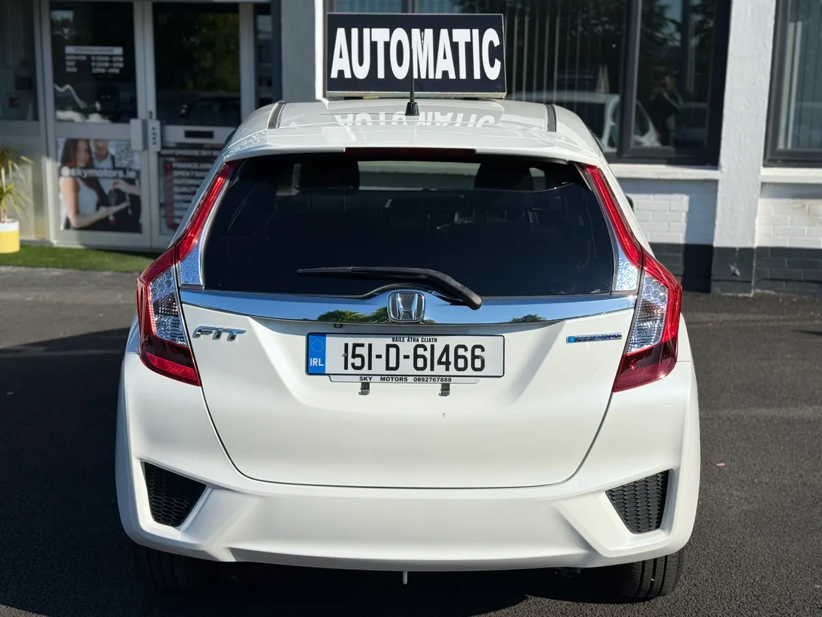 2015 Honda Fit 1.5 Hybrid auto,Top Specs,52K Mile - Image 4