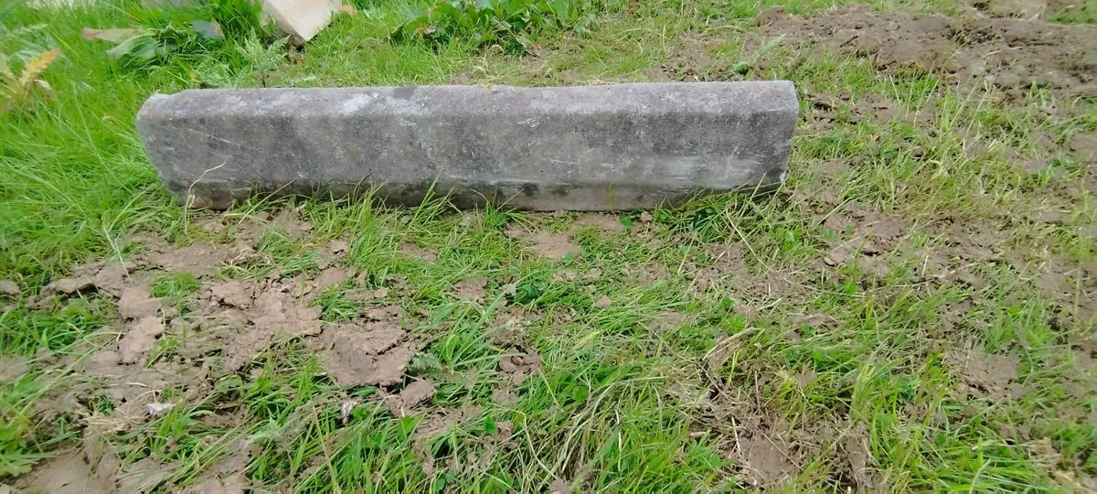 Second hand Kerbs / €3 a kerb - Image 3