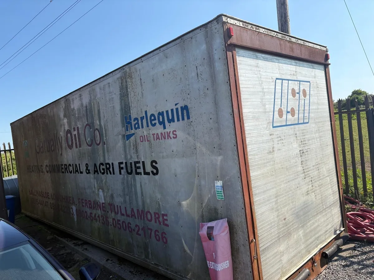 Storage container - Image 1
