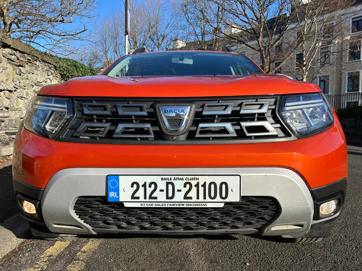 2021 DAICA DUSTER PRESTIGE PARKING CAMERA - Image 2