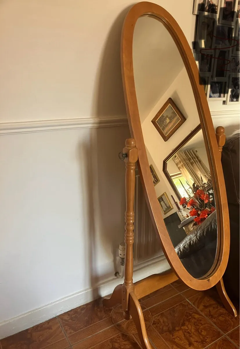Solid pine tilt Mirror - Image 1