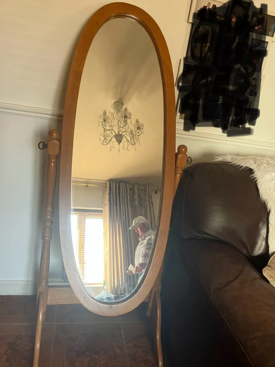 Solid pine tilt Mirror - Image 2