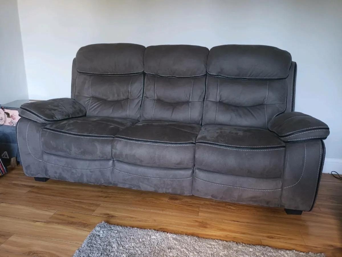 Couch - Image 1