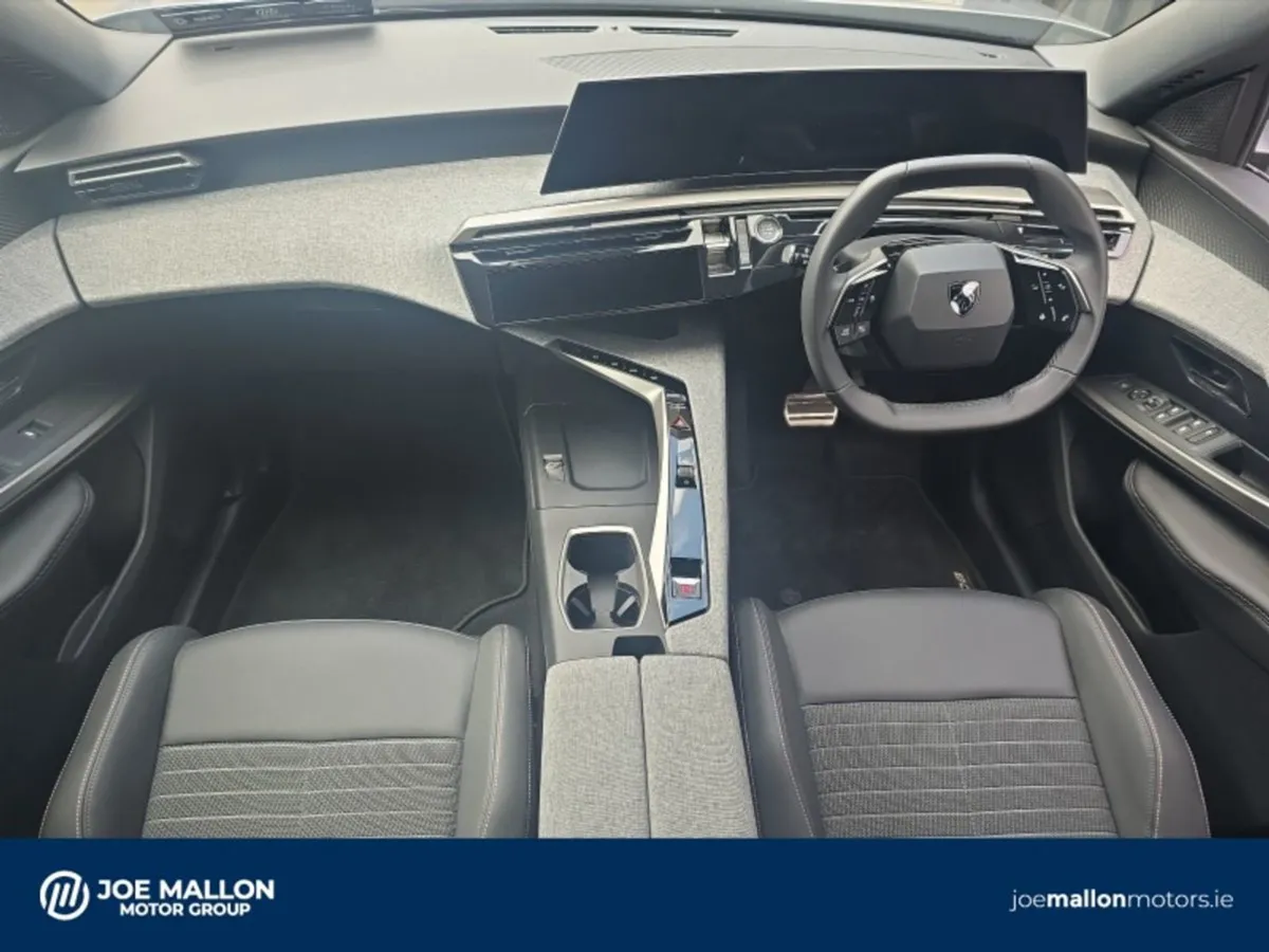 Peugeot 3008 1.2 Mhev Puretech 136bhp Edcs6 Allure - Image 4