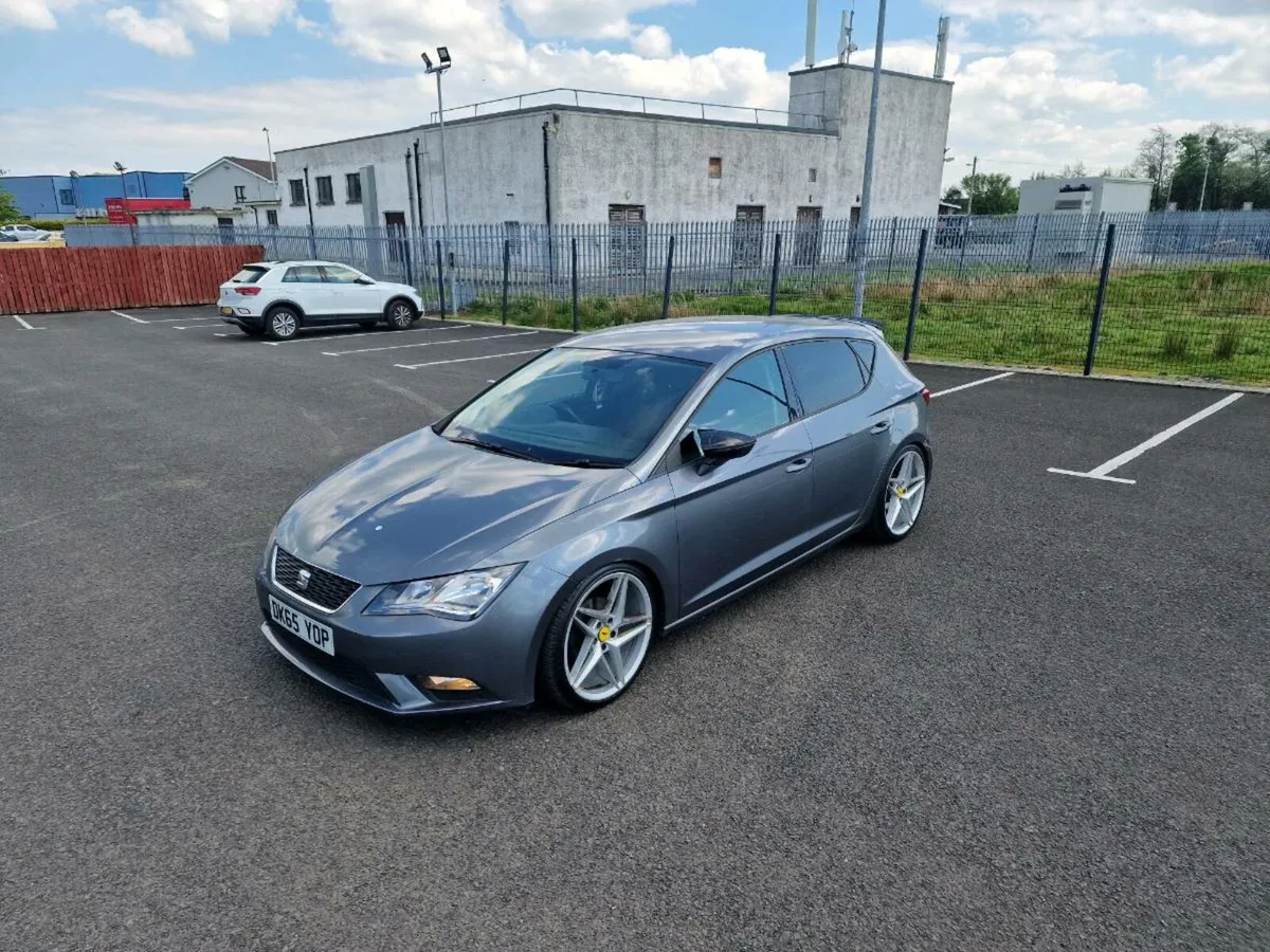 2015 seat leon 1.6 tdi 🔥 new model🔥 - Image 1