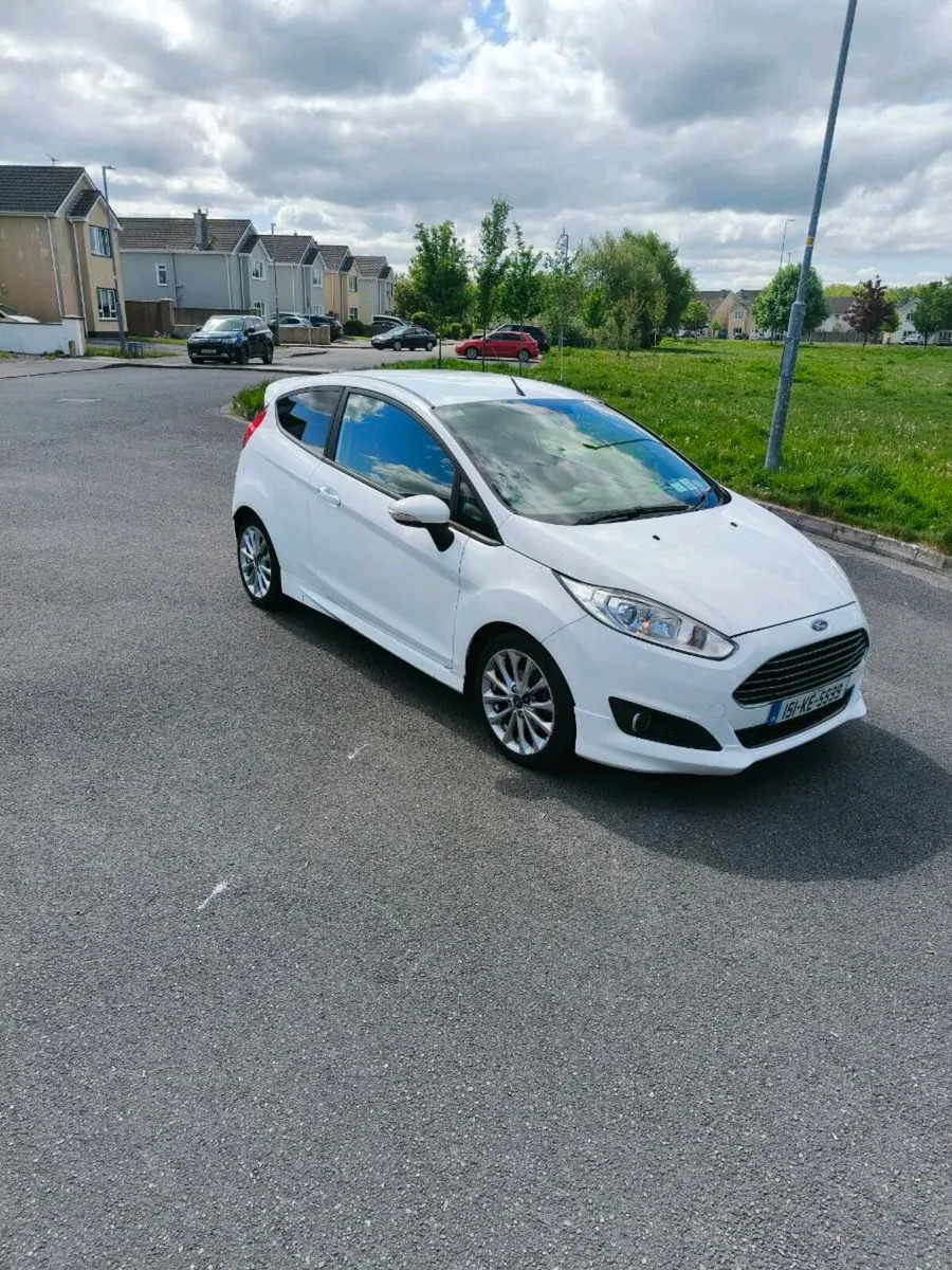Ford Fiesta Zetec S - Image 1