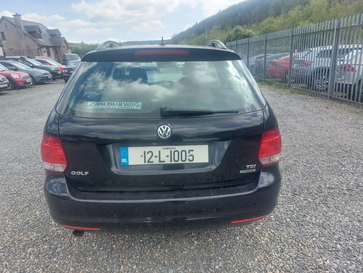 Volkswagen Golf 2012 - Image 2