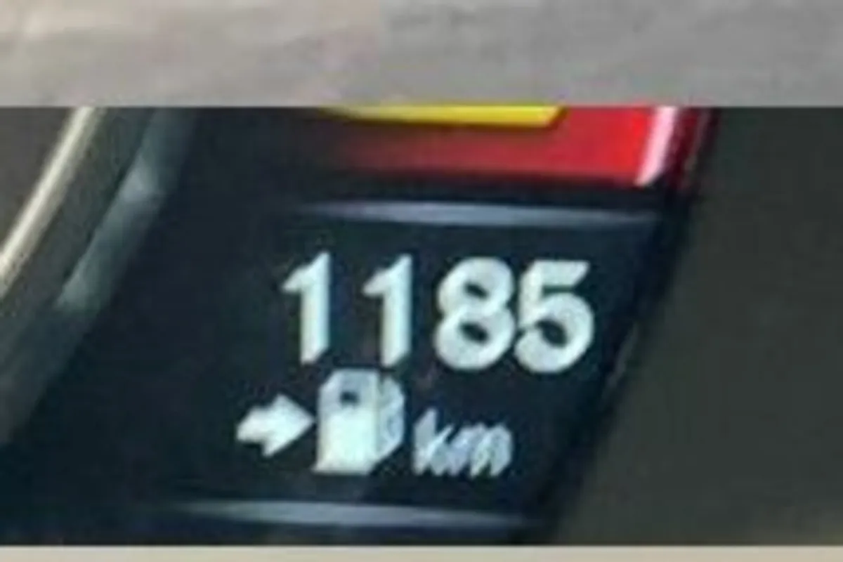 Volvo V40 2015 - Image 3